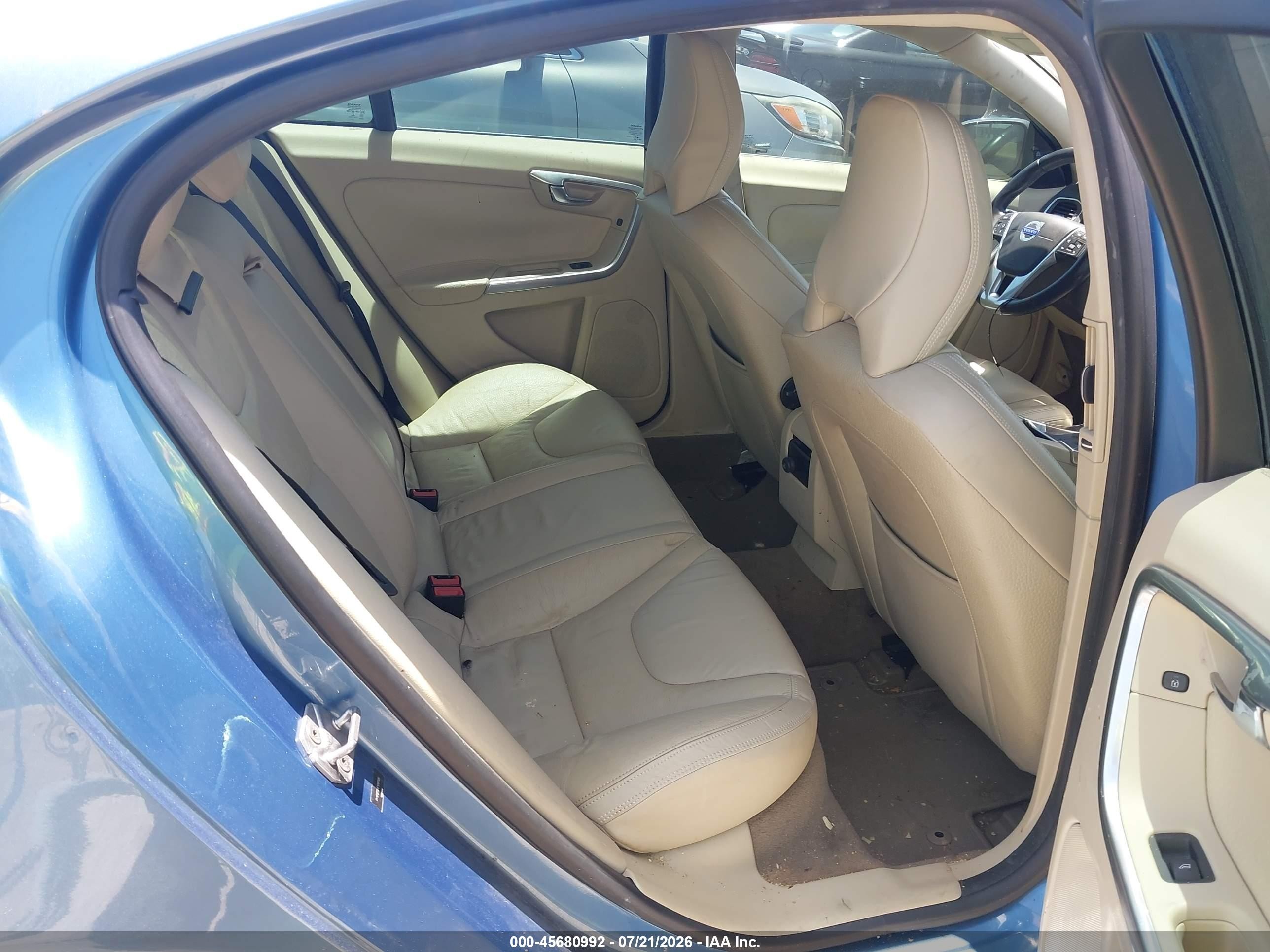 2014 Volvo S60 T5 Platinum Blue vin: YV1612FS9E1297566