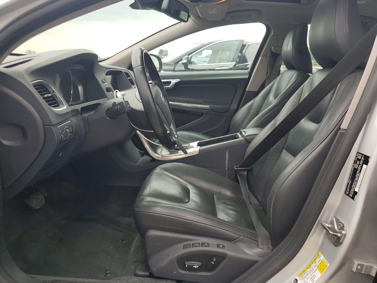2014 Volvo S60 T5 Gray vin: YV1612FS9E2290949