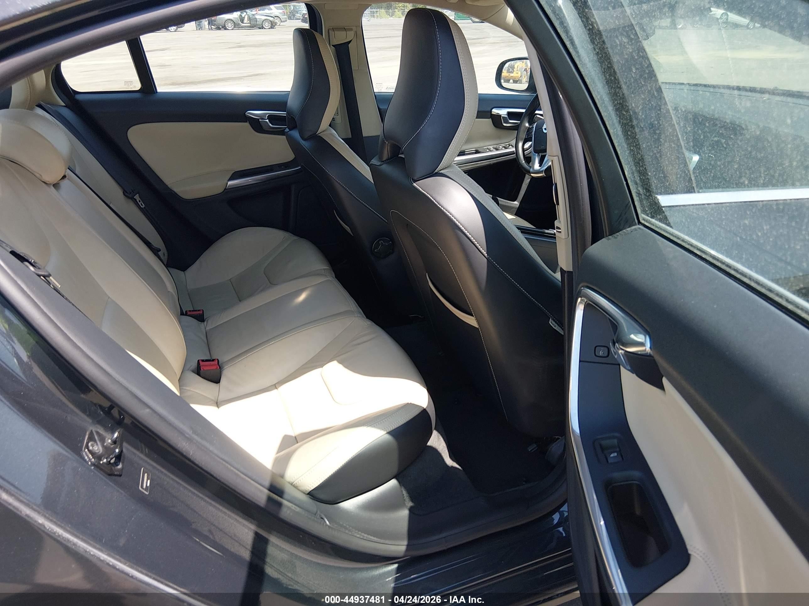 2013 Volvo S60 T5 Gray vin: YV1612FSXD1207274
