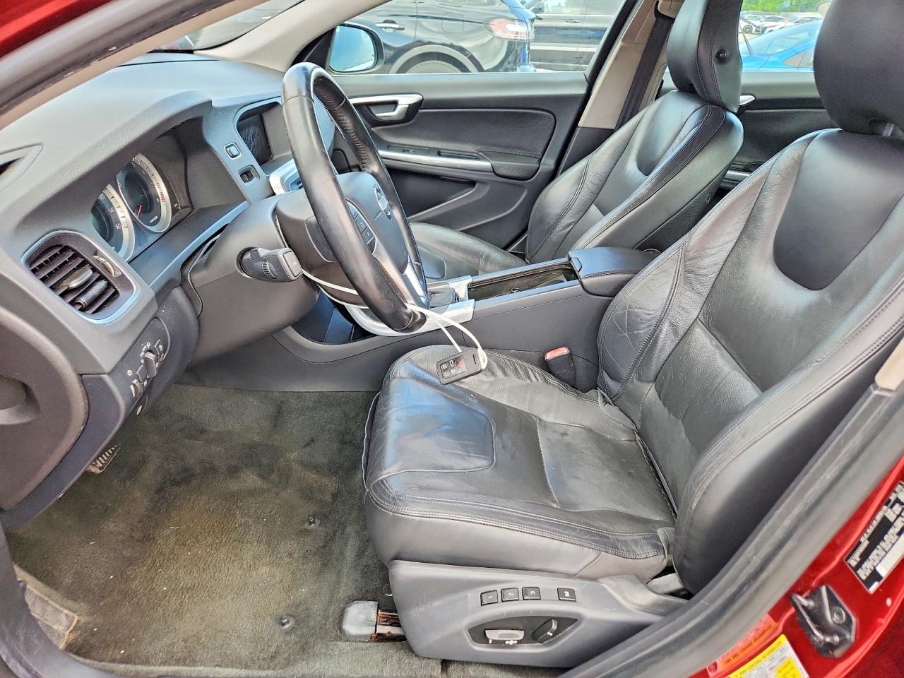 2013 Volvo S60 T5 Maroon vin: YV1612FSXD1212913