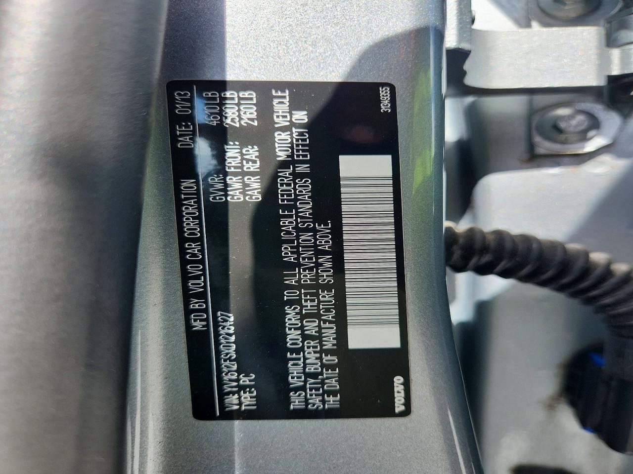 2013 Volvo S60 T5 Серебряный vin: YV1612FSXD1216427