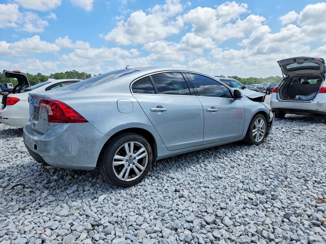 2013 Volvo S60 T5 Серебряный vin: YV1612FSXD1216427
