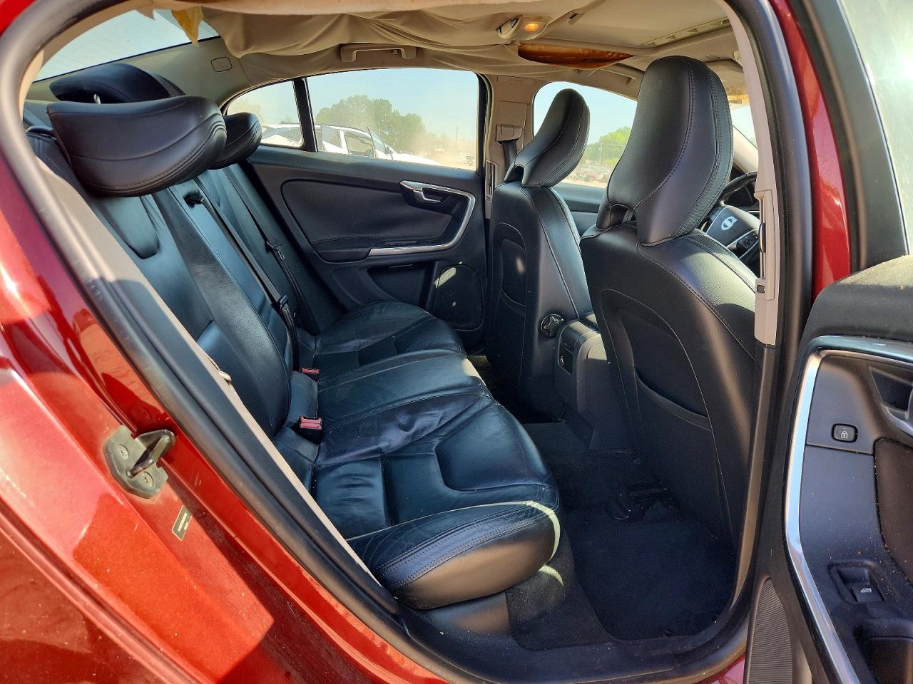 2013 Volvo S60 T5 Maroon vin: YV1612FSXD2185965