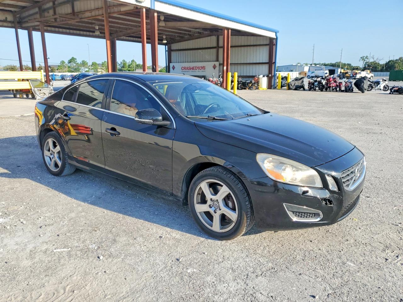 2013 Volvo S60 T5 Черный vin: YV1612FSXD2201792