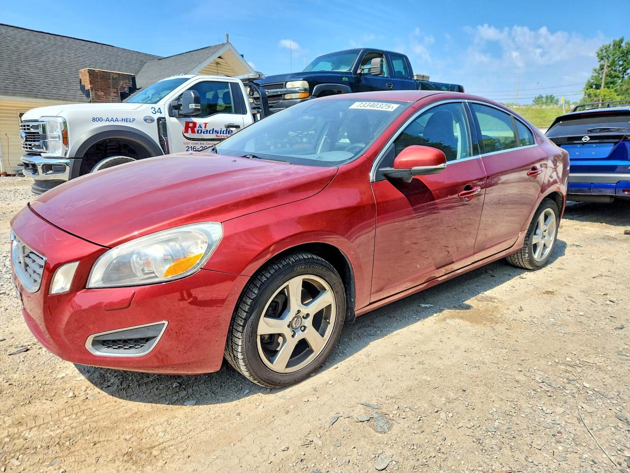 2013 Volvo S60 Red vin: YV1612FSXD2210878