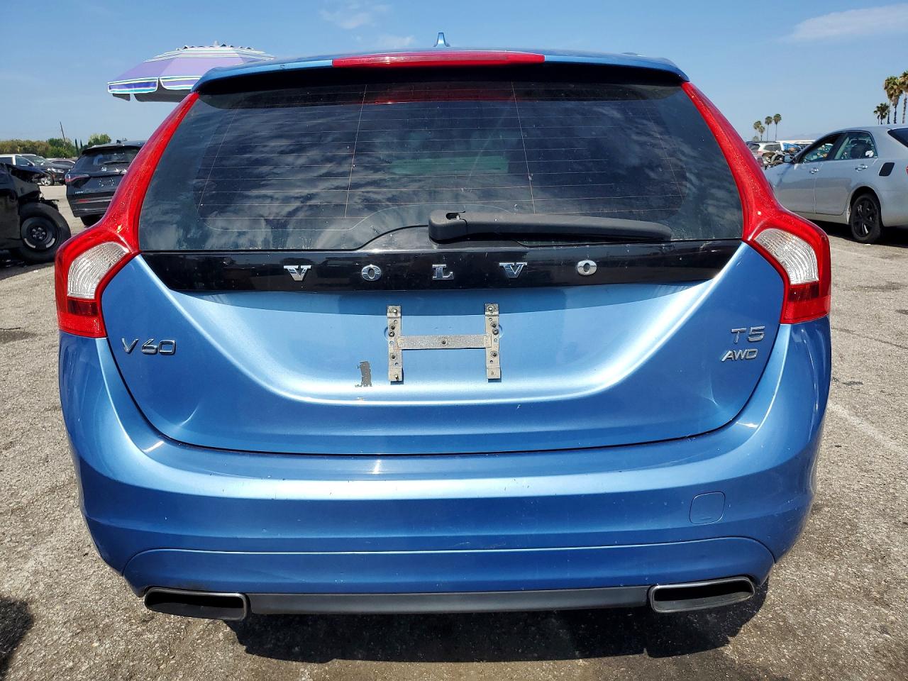 2015 Volvo V60 Premier Синий vin: YV1612SB5F1190957