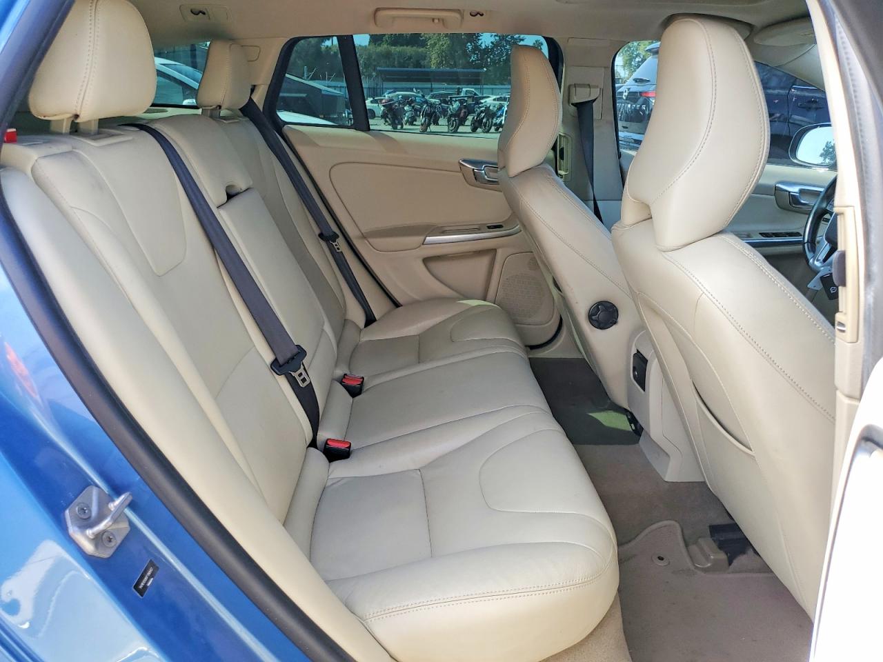 2015 Volvo V60 Premier Синий vin: YV1612SB5F1190957