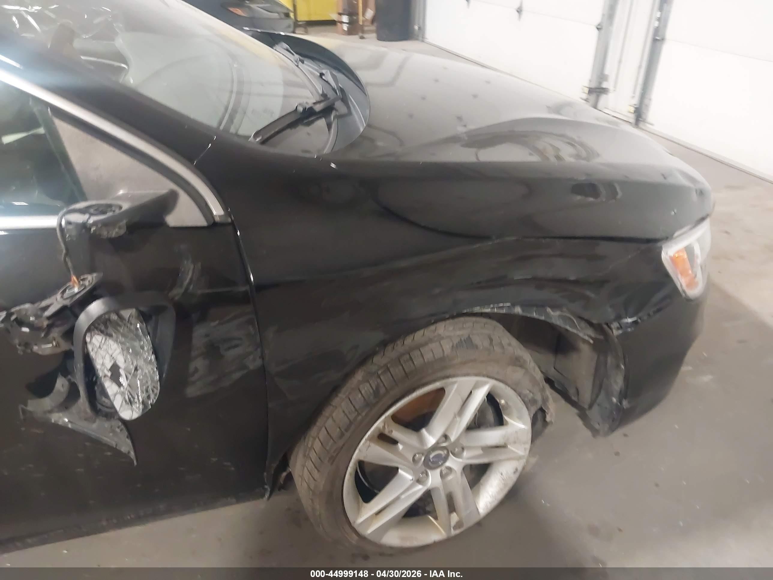 2015 Volvo V60 T5 Premier Black vin: YV1612SB7F1186862