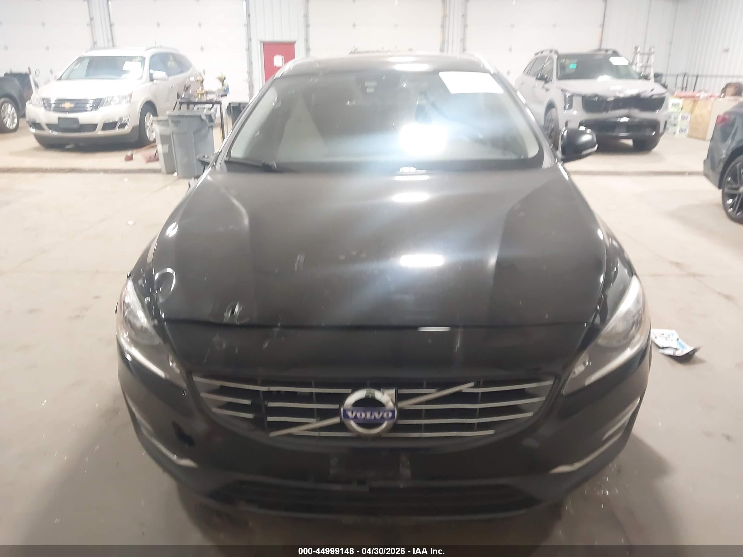 2015 Volvo V60 T5 Premier Black vin: YV1612SB7F1186862