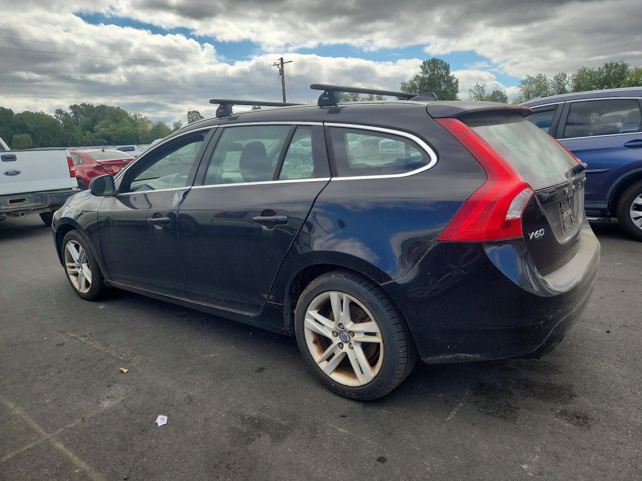 2015 Volvo V60 Premier Черный vin: YV1612SB9F1202009