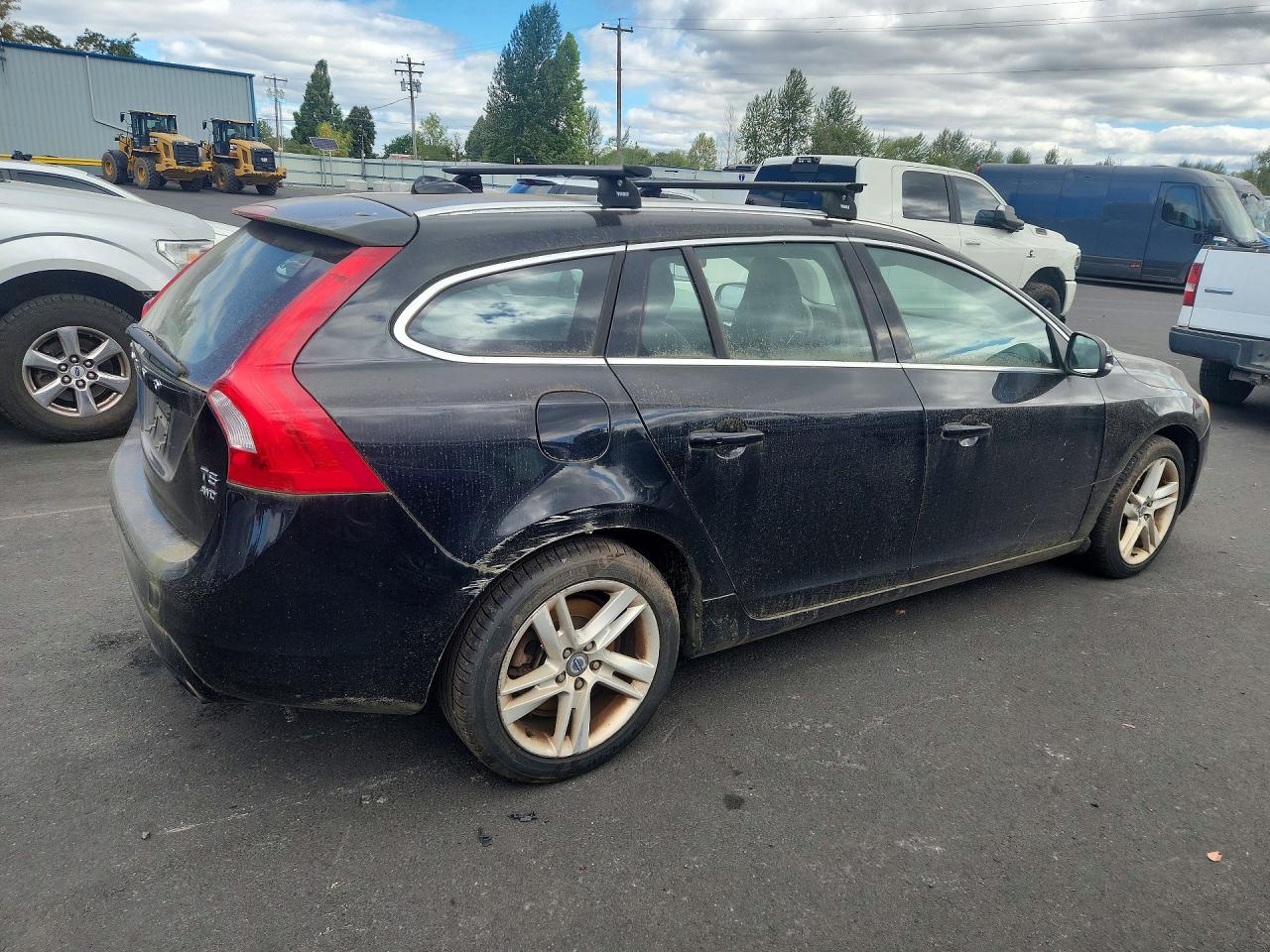 2015 Volvo V60 Premier Черный vin: YV1612SB9F1202009