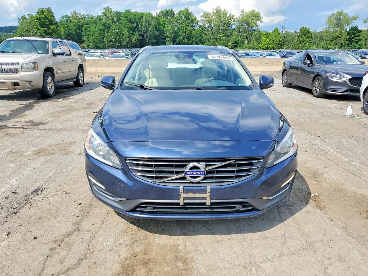 2015 Volvo V60 Premier+ Blue vin: YV1612SC0F1189076