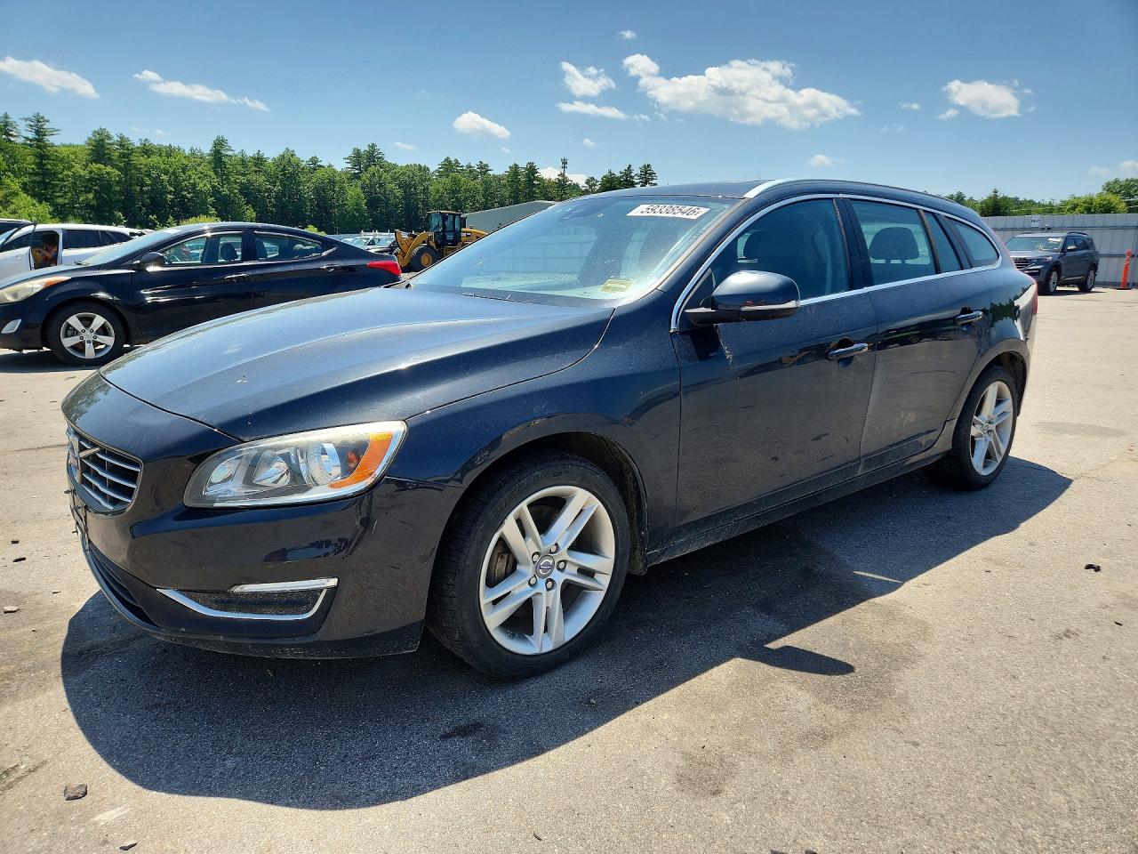 2015 Volvo V60 T5 Platinum 4d W Black vin: YV1612SD4F1204655