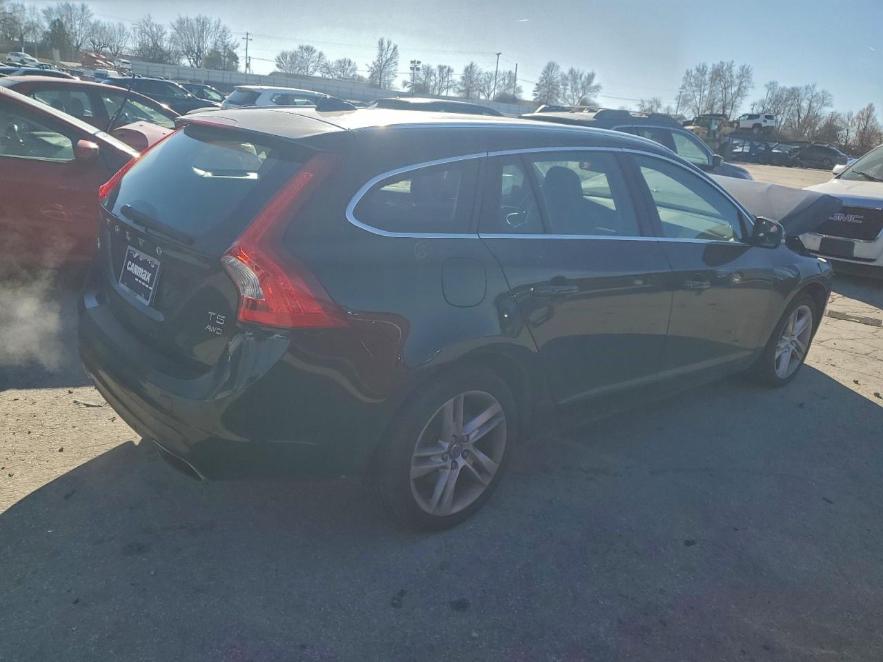 2015 Volvo V60 Platinum Black vin: YV1612SD4F1212996
