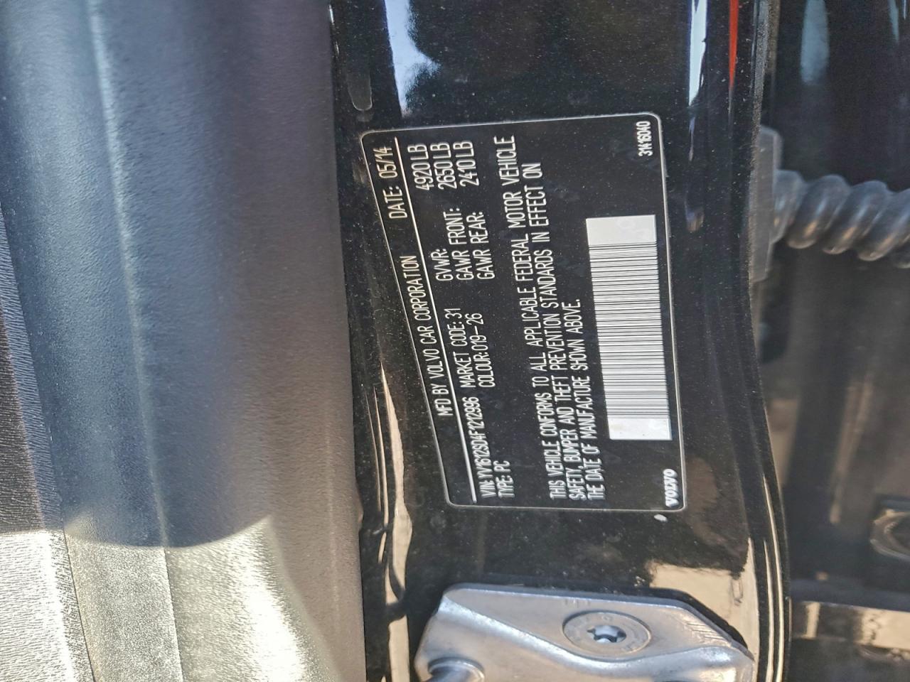 2015 Volvo V60 Platinum Black vin: YV1612SD4F1212996