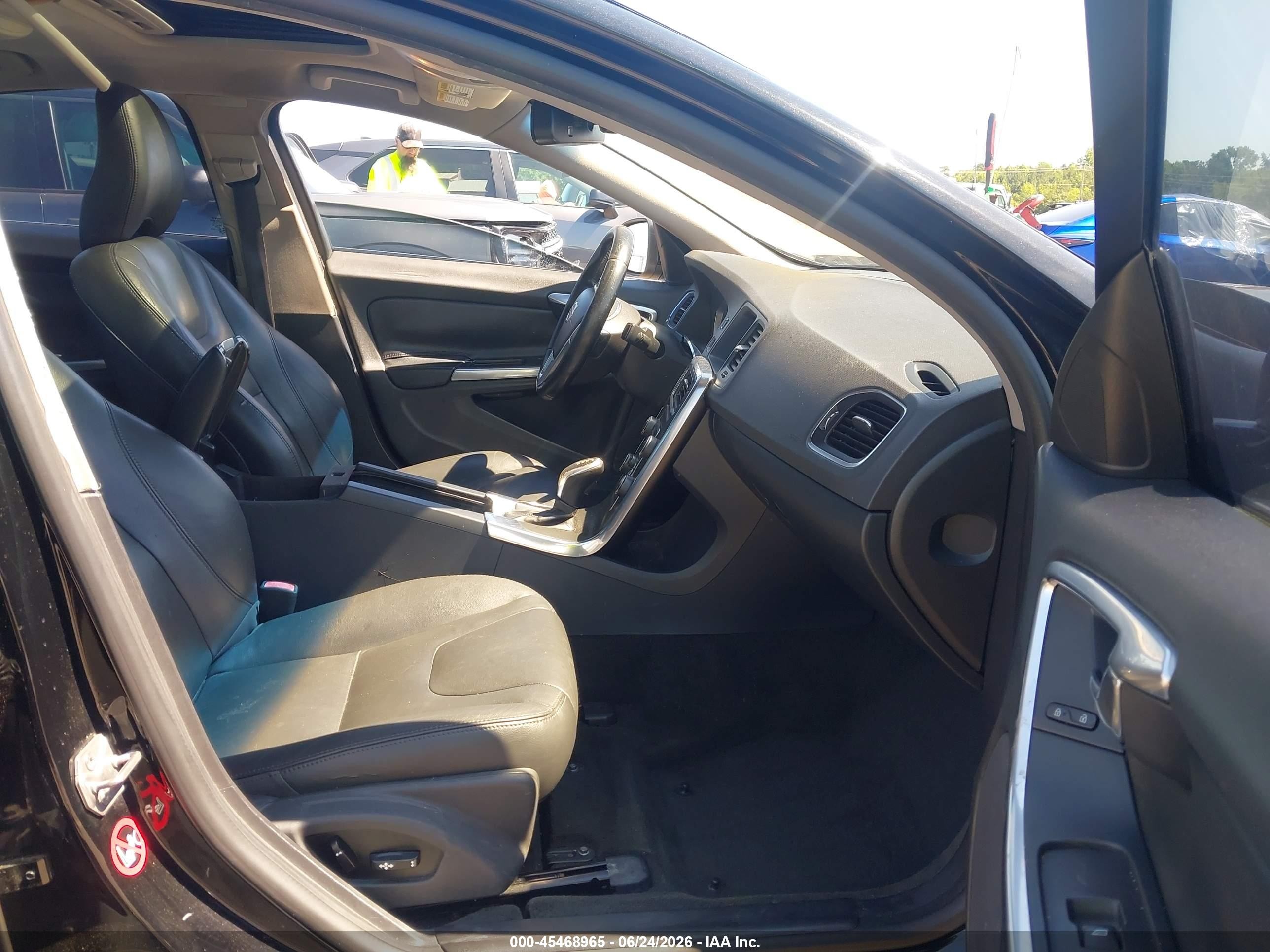 2015 Volvo S60 T5 Premier Black vin: YV1612TB0F1304085