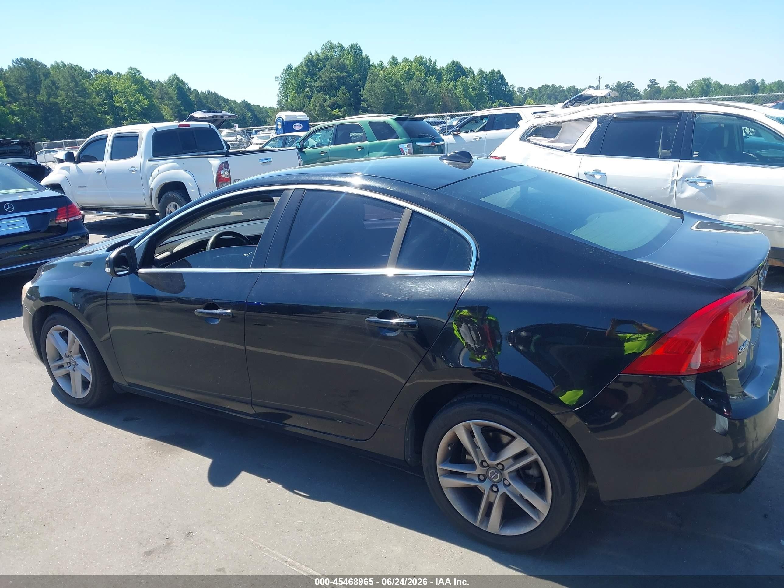 2015 Volvo S60 T5 Premier Black vin: YV1612TB0F1304085