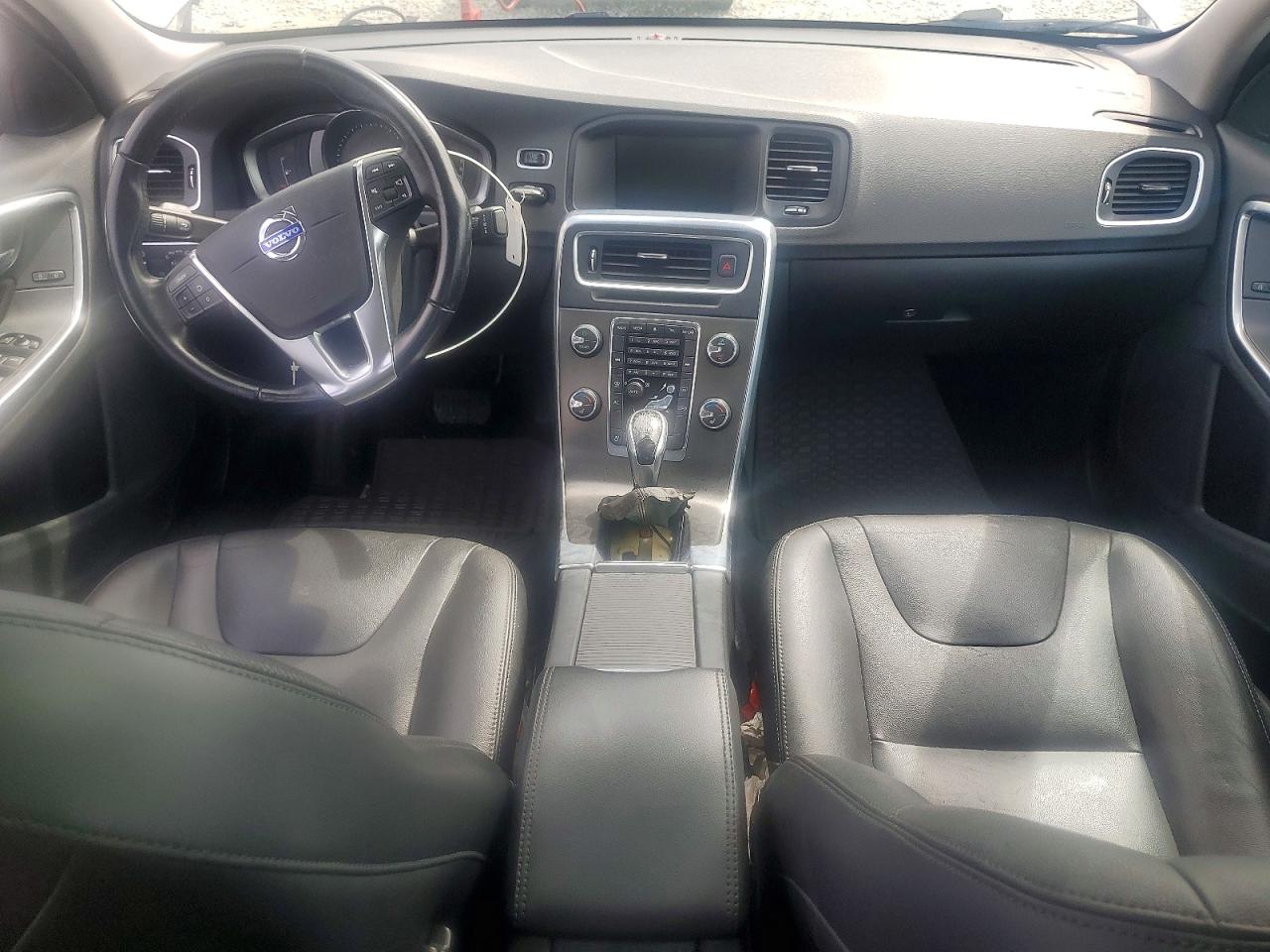 2015 Volvo S60 Premier Silver vin: YV1612TB4F2318372