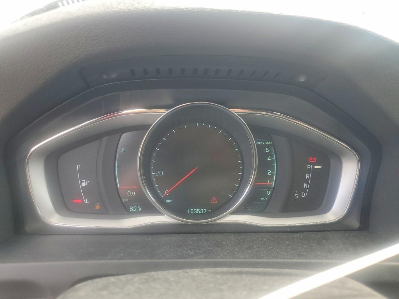 2015 Volvo S60 Premier Silver vin: YV1612TB4F2318372