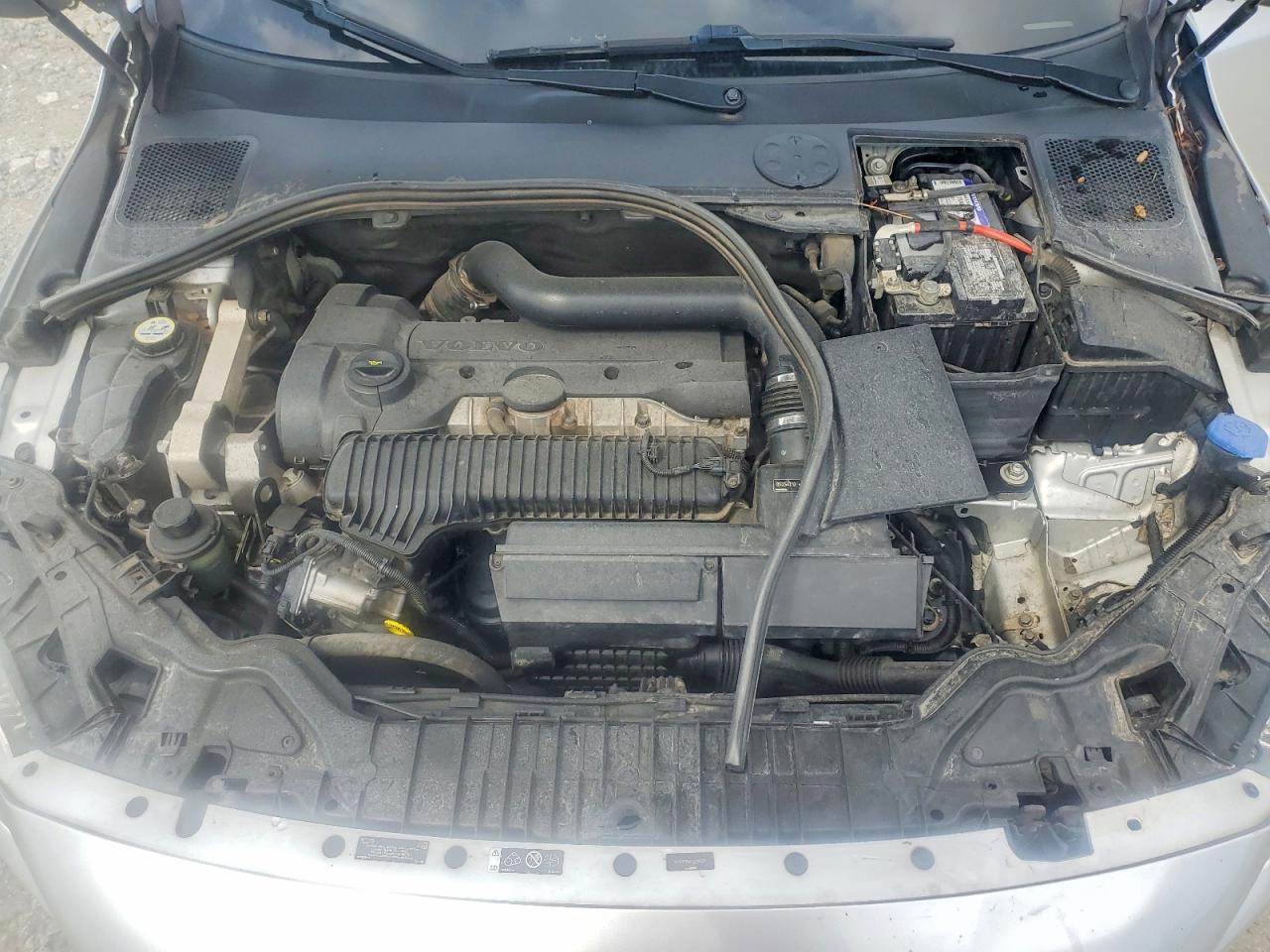 2015 Volvo S60 Premier Silver vin: YV1612TB4F2318372