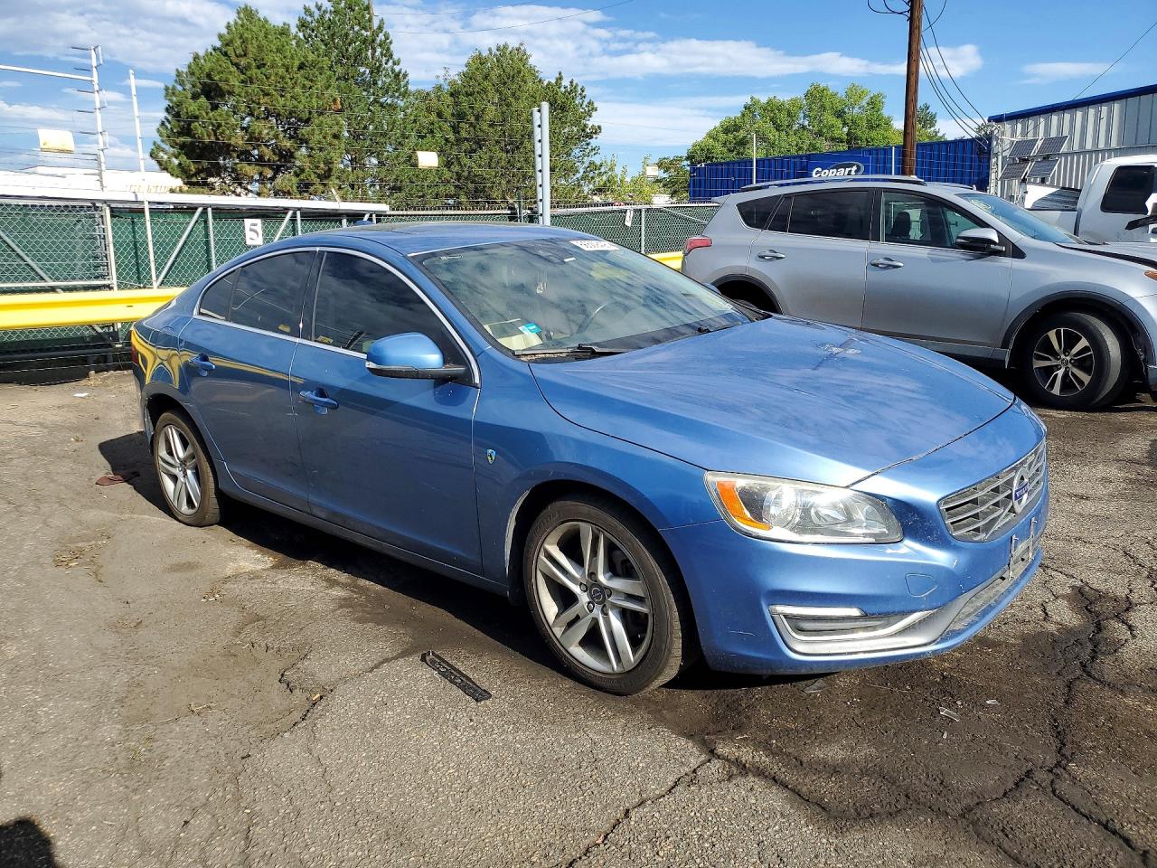 2015 Volvo S60 Premier Blue vin: YV1612TB7F1308120