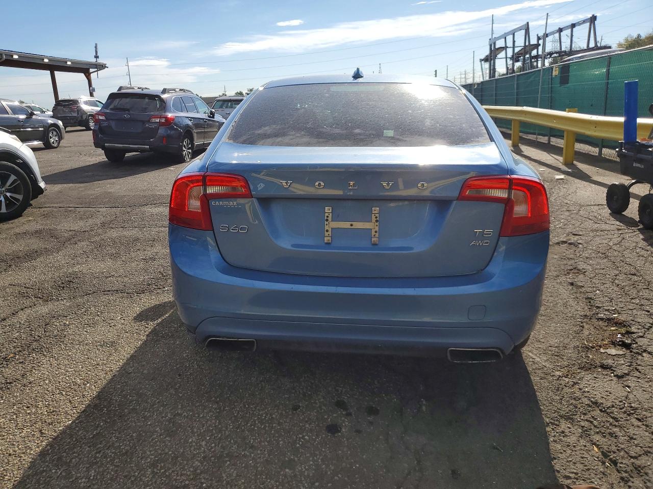 2015 Volvo S60 Premier Blue vin: YV1612TB7F1308120
