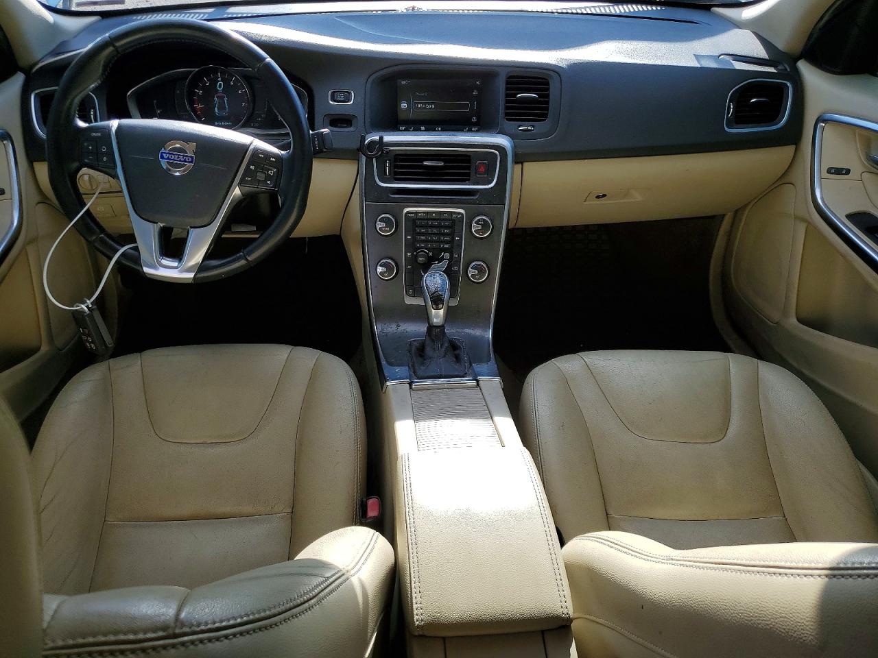 2015 Volvo S60 Premier Blue vin: YV1612TB7F1308120