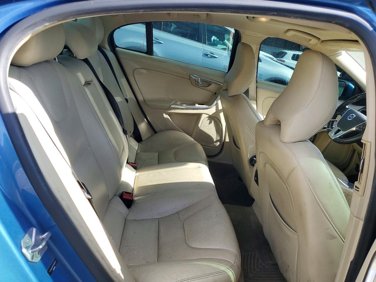 2015 Volvo S60 Premier Blue vin: YV1612TB7F1308120