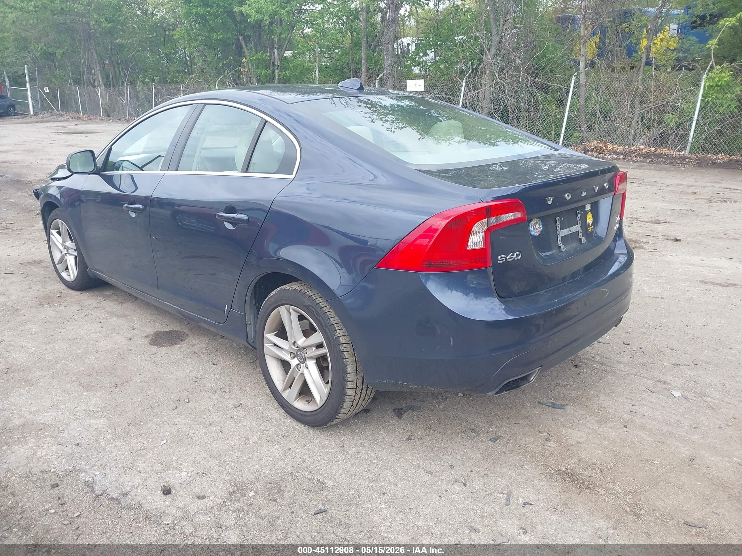 2015 Volvo S60 T5 Premier Blue vin: YV1612TBXF1317894