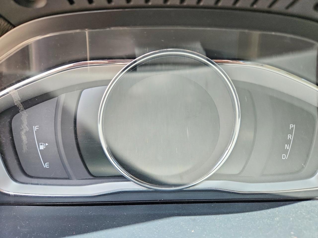 2015 Volvo S60 Platinum White vin: YV1612TD0F1318635