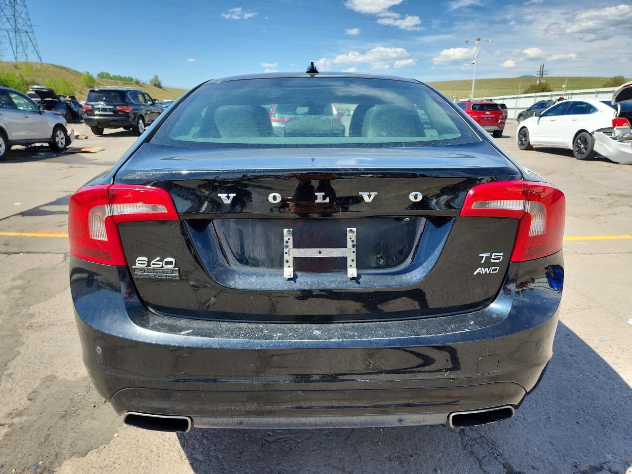 2015 Volvo S60 Premier Black vin: YV1612TK0F1360107