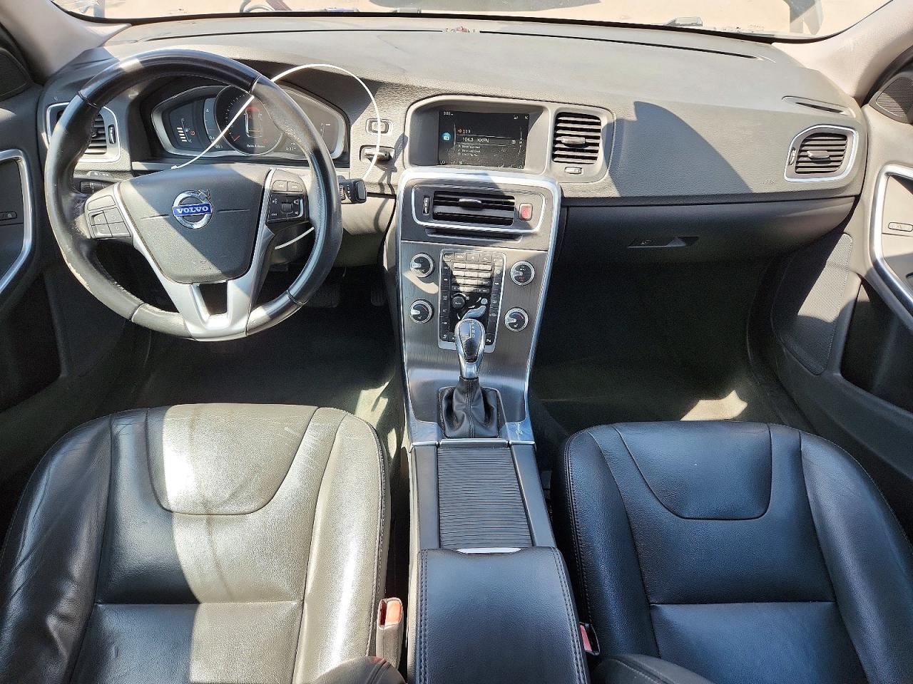 2015 Volvo S60 Premier Black vin: YV1612TK0F1360107