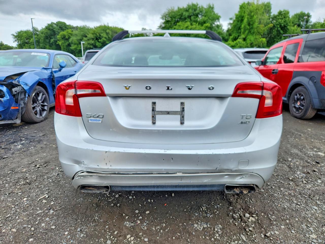 2015 Volvo S60 Premier Gray vin: YV1612TK0F1364741