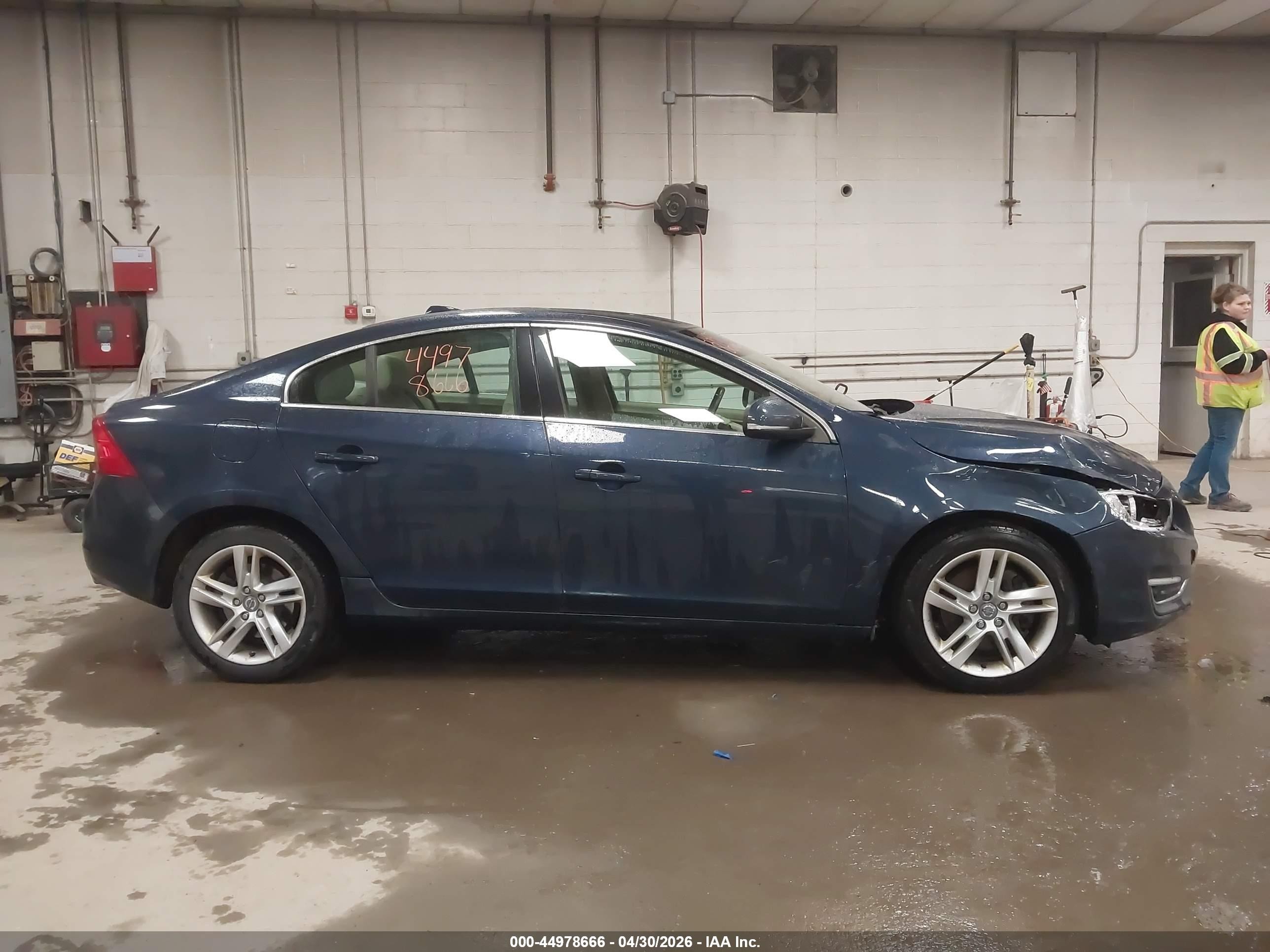 2015 Volvo S60 T5 Premier Синий vin: YV1612TK1F1346829