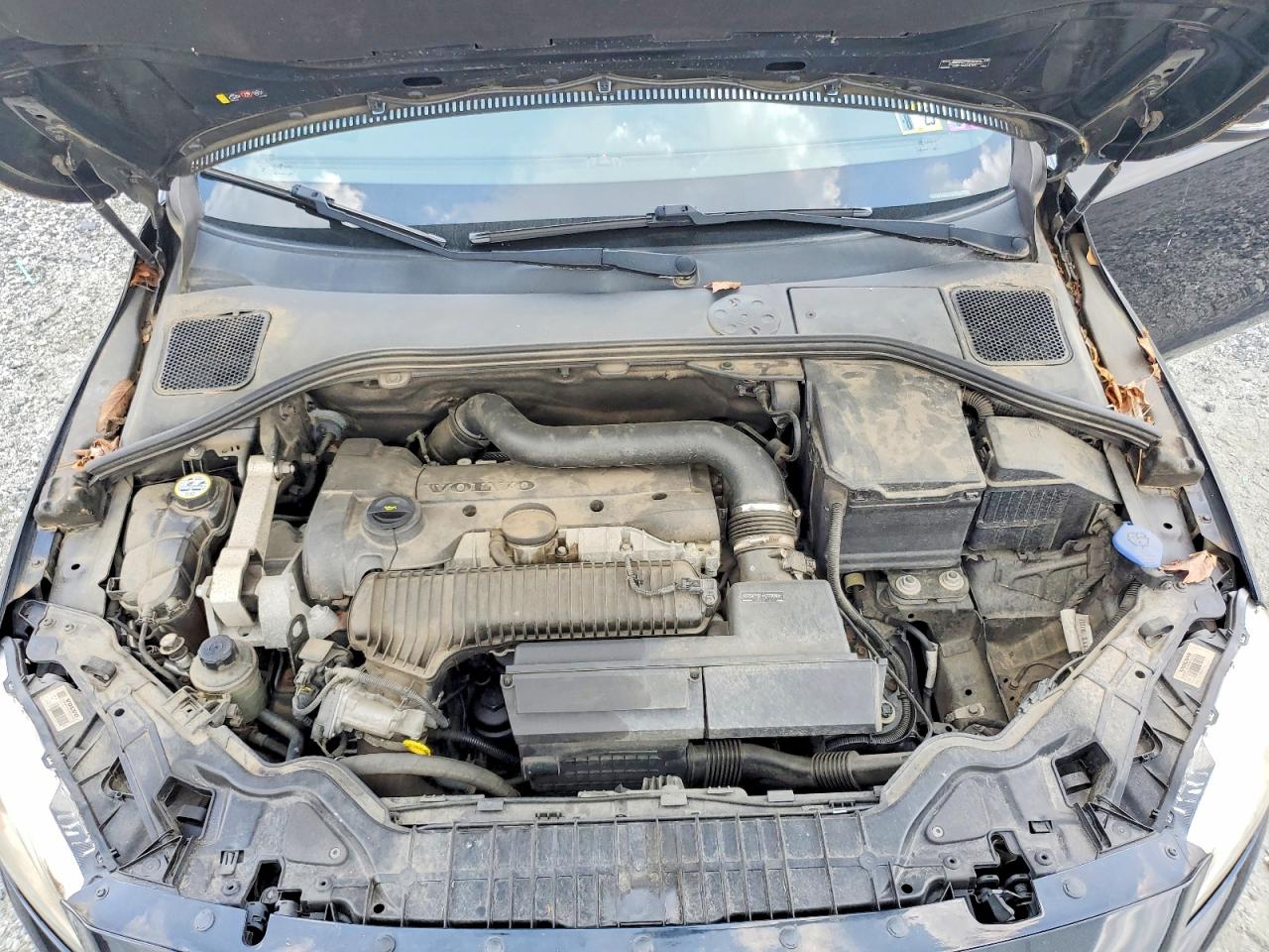 2015 Volvo S60 Premier Черный vin: YV1612TK3F1357198