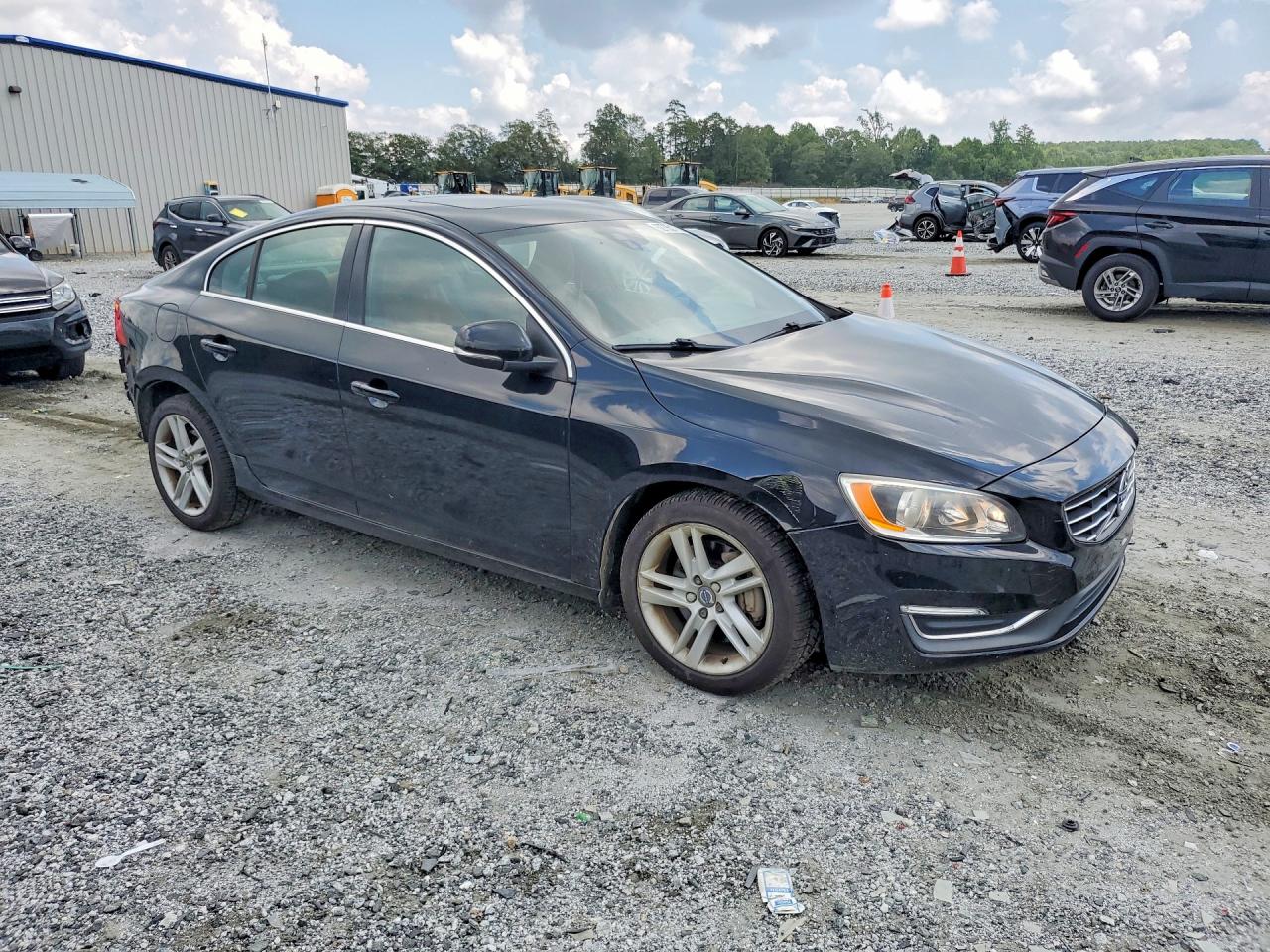 2015 Volvo S60 Premier Черный vin: YV1612TK3F1357198
