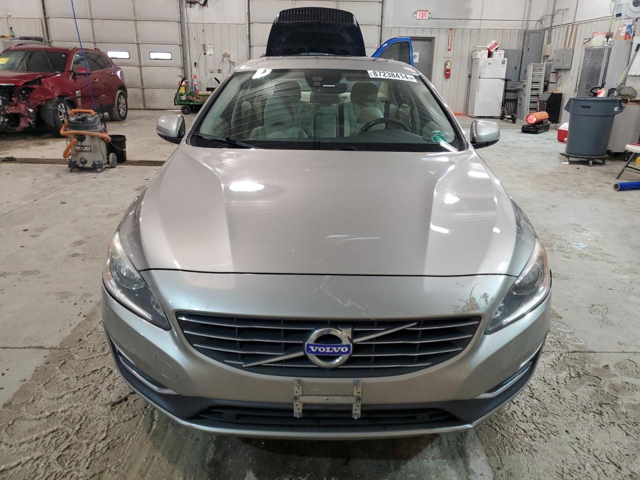 2015 Volvo S60 Premier Бежевый vin: YV1612TK3F2356904