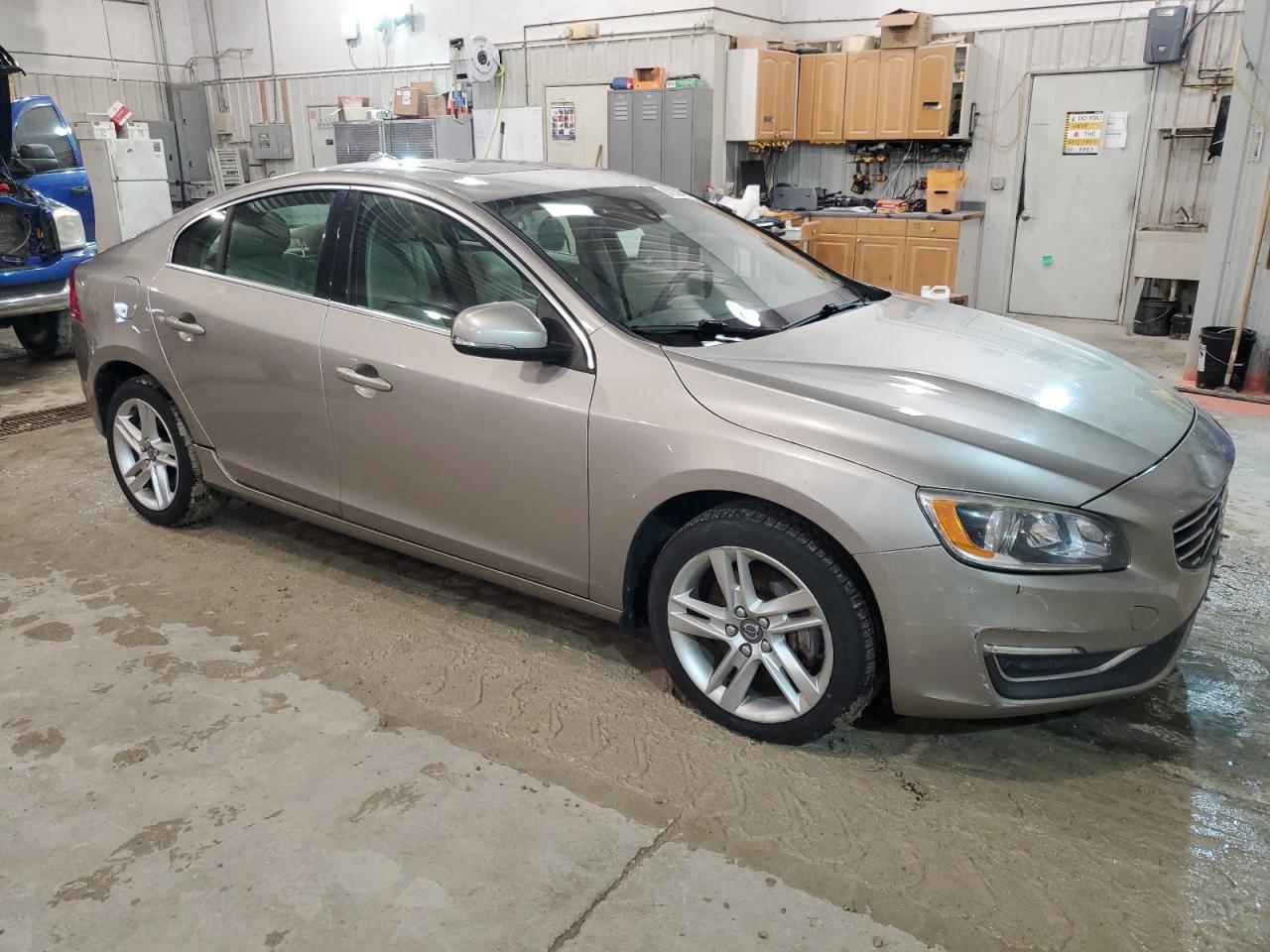 2015 Volvo S60 Premier Бежевый vin: YV1612TK3F2356904