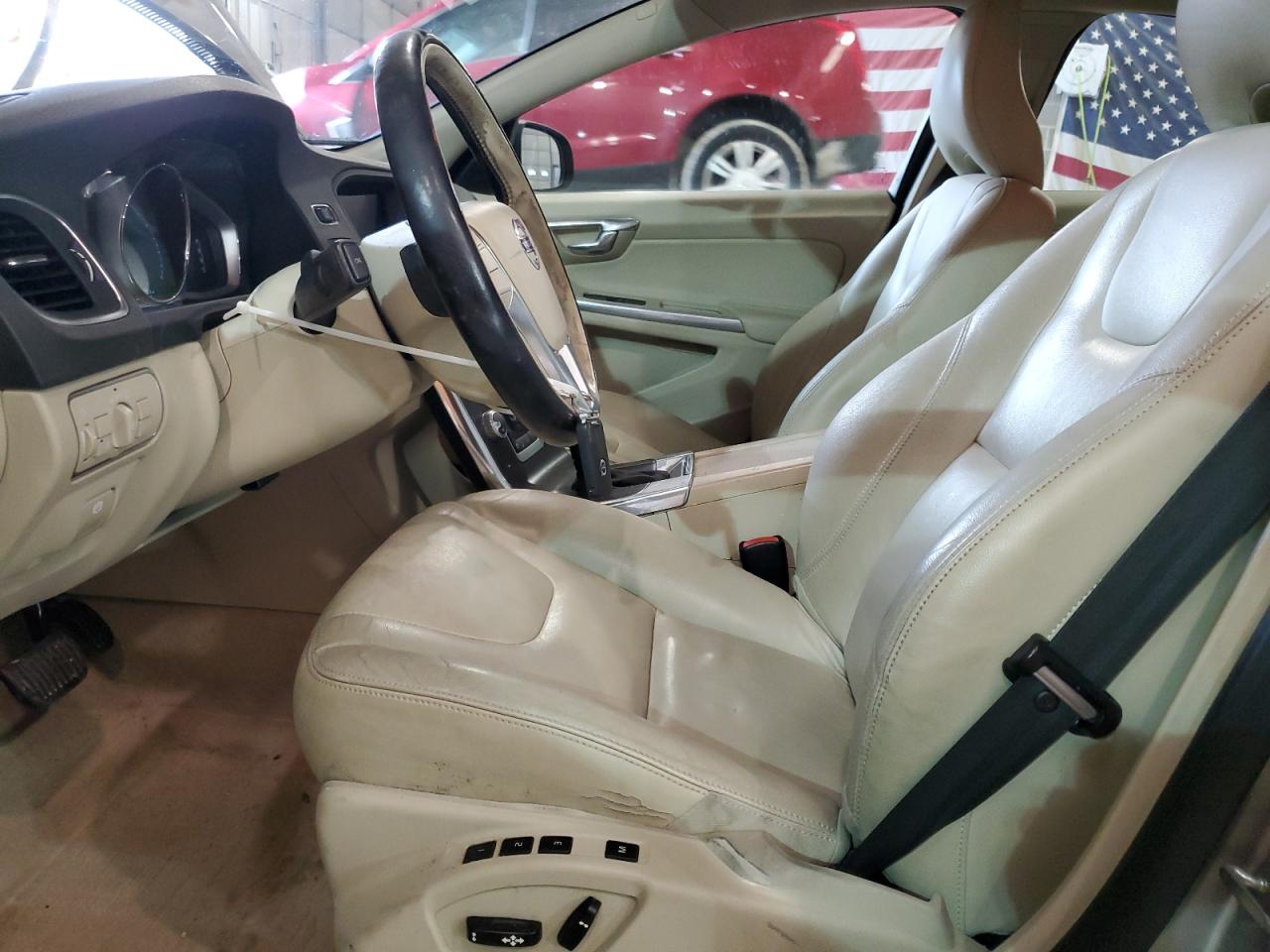 2015 Volvo S60 Premier Бежевый vin: YV1612TK3F2356904