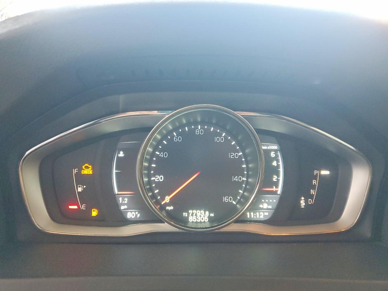 2015 Volvo S60 Premier Серебряный vin: YV1612TK3F2356904