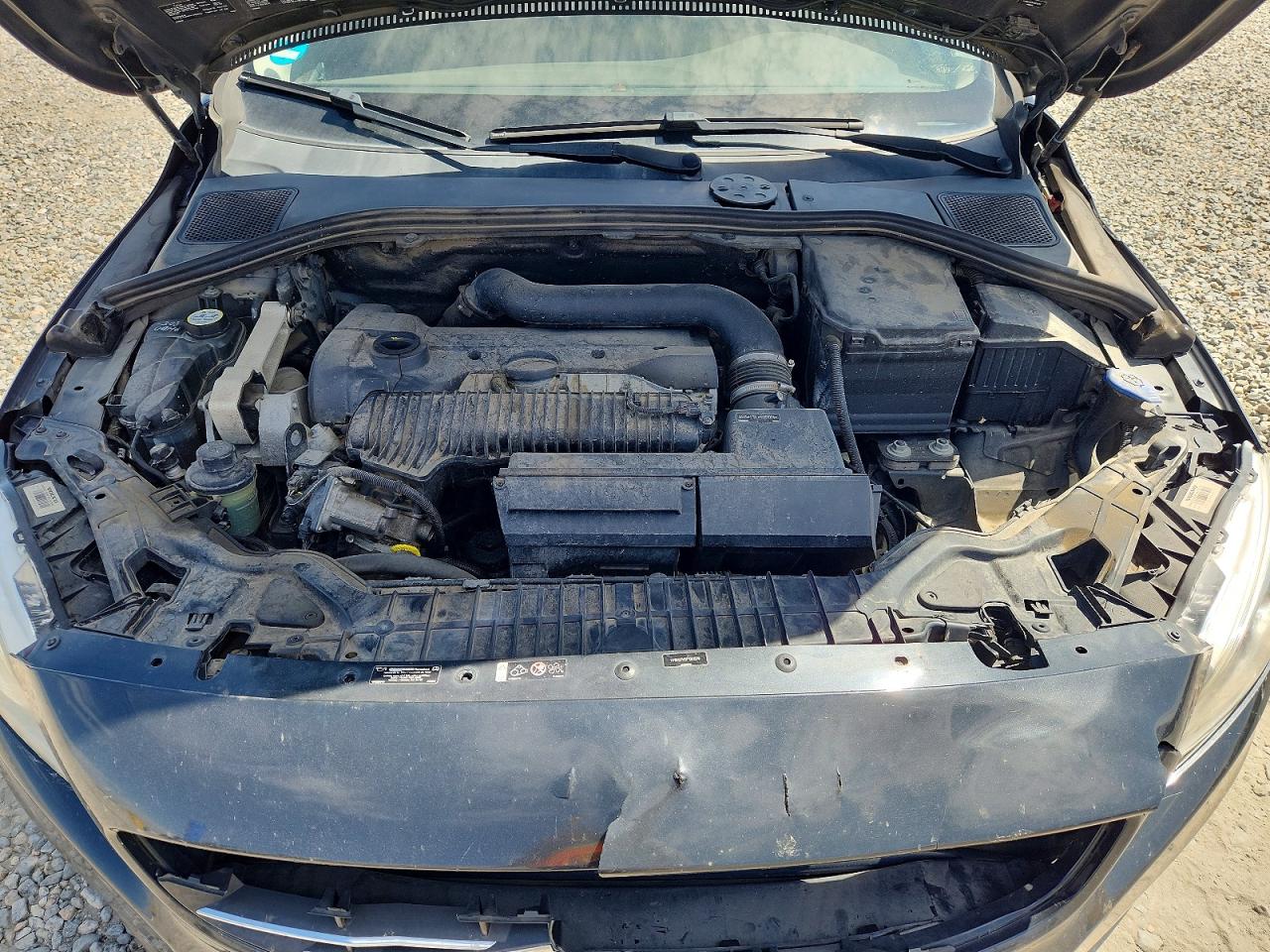 2015 Volvo S60 Premier Charcoal vin: YV1612TK5F1351578