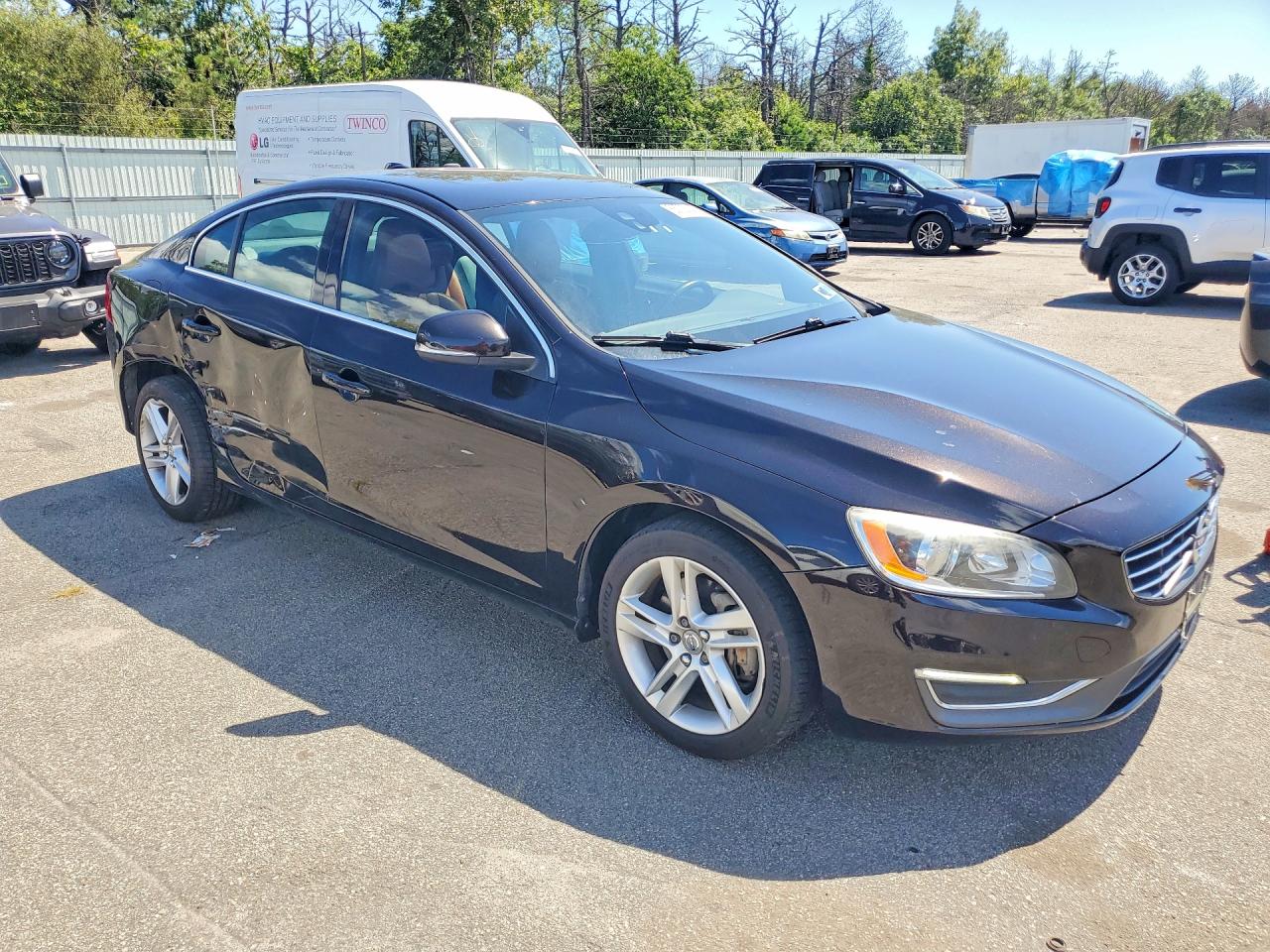2015 Volvo S60 Premier Черный vin: YV1612TK5F2356435