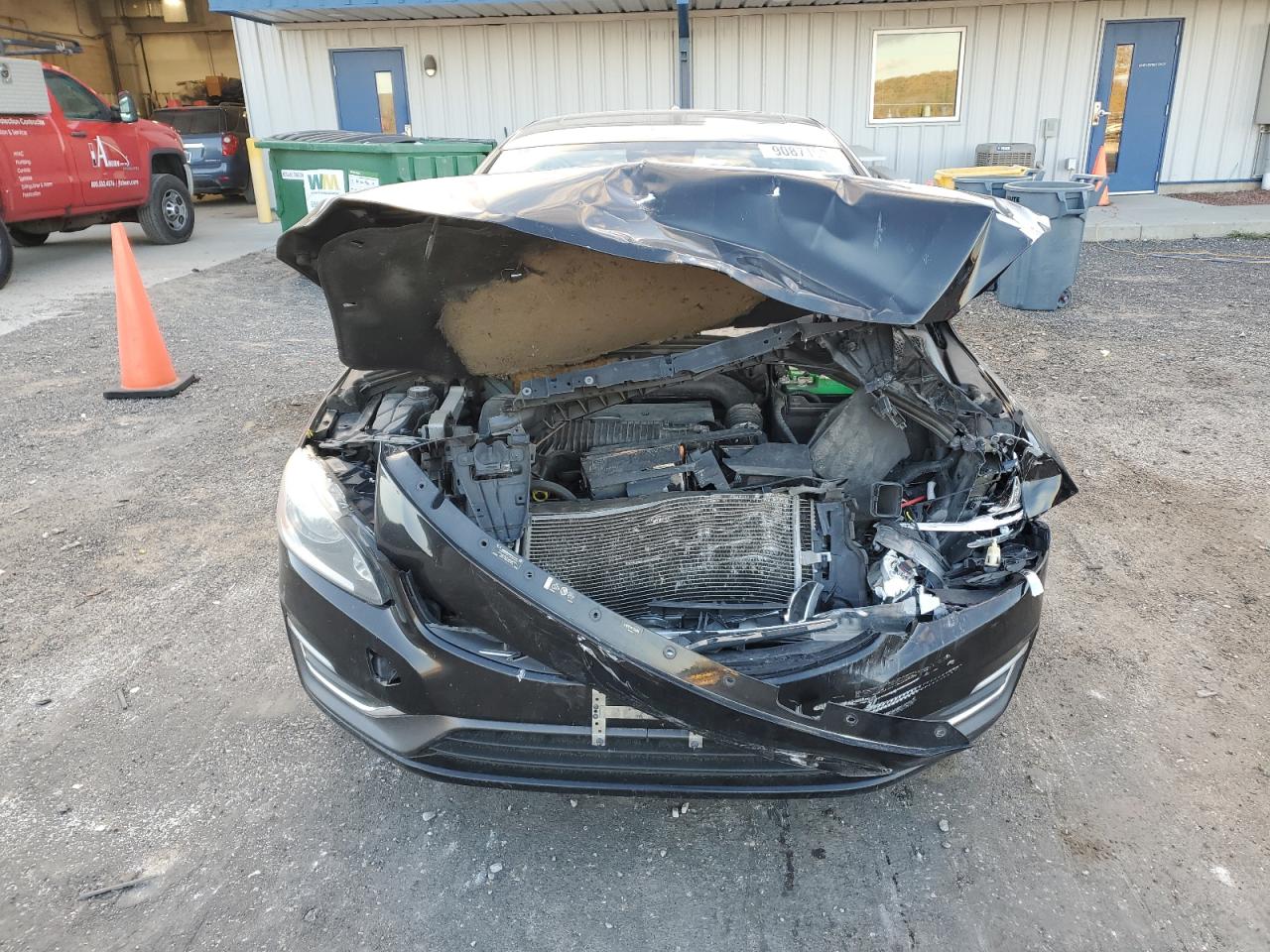 2015 Volvo S60 Premier Black vin: YV1612TK6F1356594