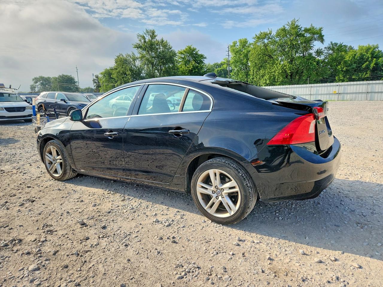 2015 Volvo S60 Premier Black vin: YV1612TK7F1353736