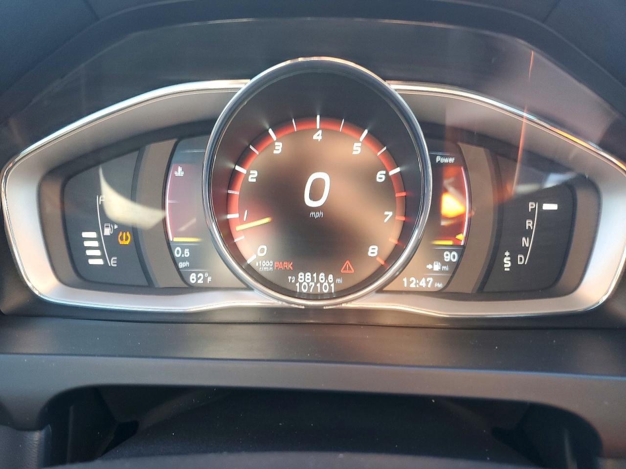 2016 Volvo S60 Premier Silver vin: YV1612TK7G2404518