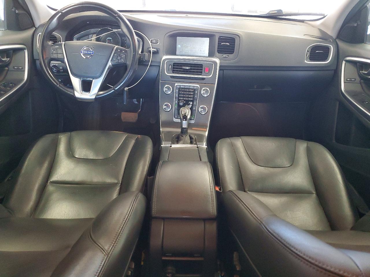 2015 Volvo S60 Premier Silver vin: YV1612TK8F2332243