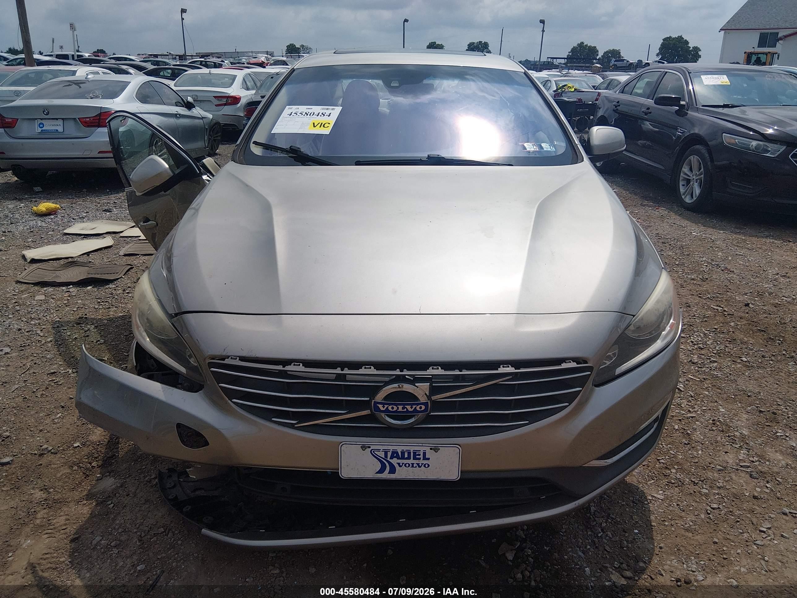 2015 Volvo S60 T5 Premier Silver vin: YV1612TK9F1357173