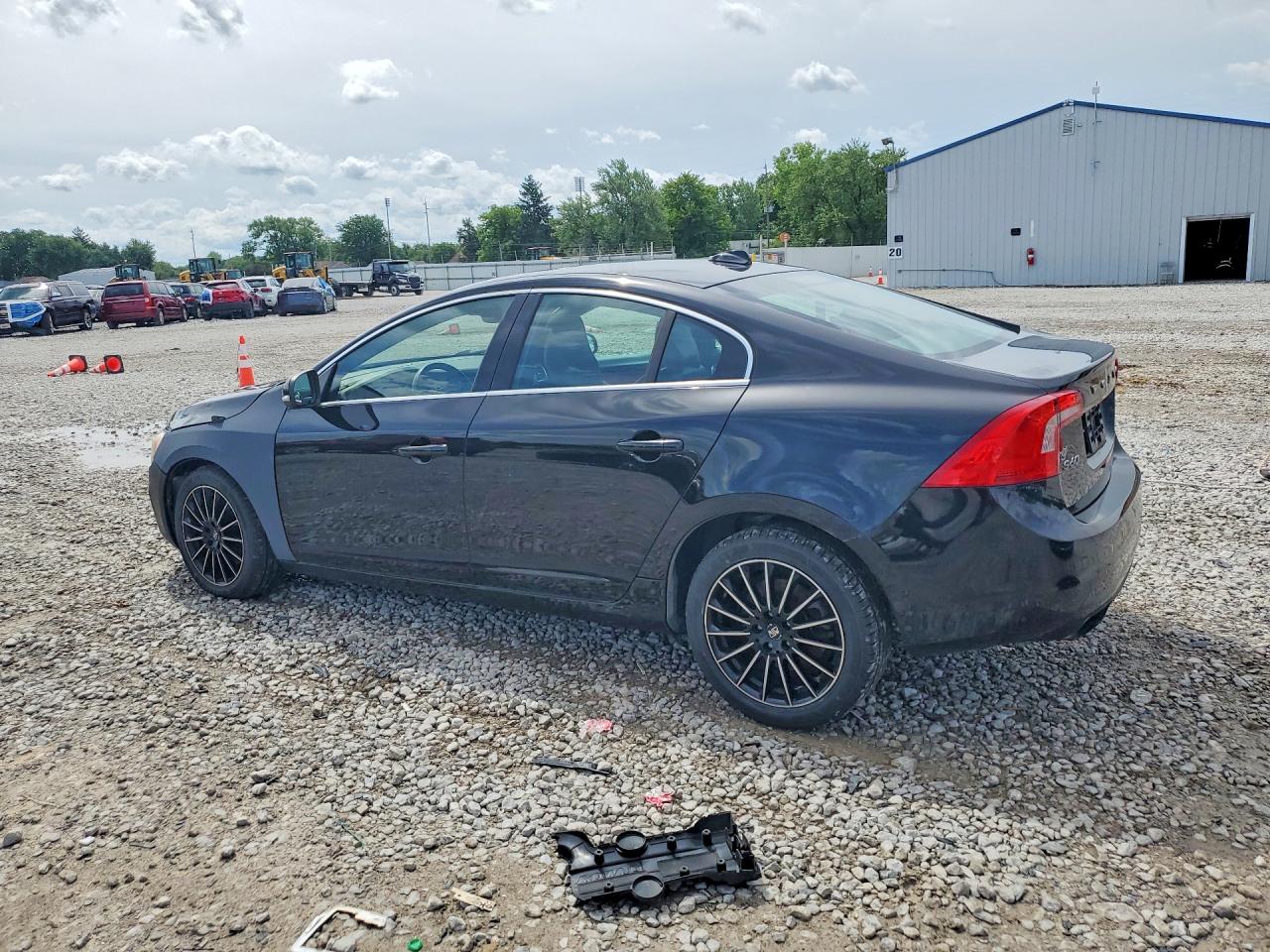 2015 Volvo S60 Premier Black vin: YV1612TK9F2354154
