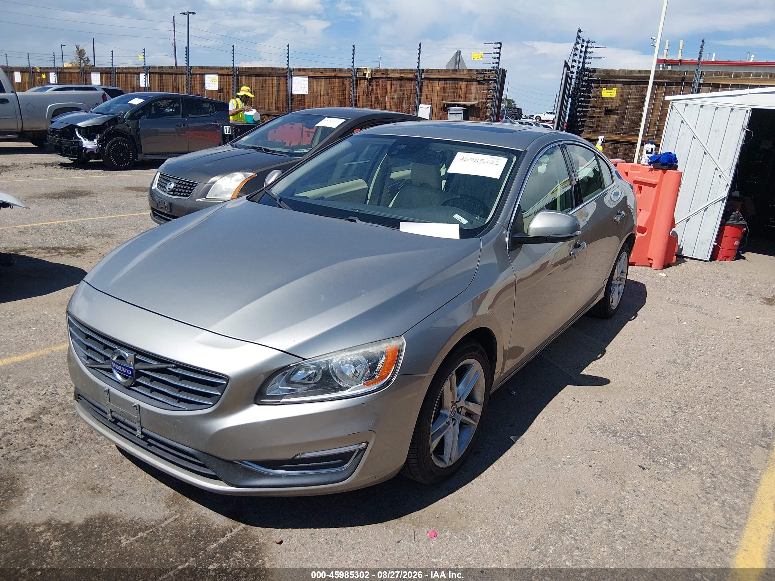 2015 Volvo S60 T5 Premier Серый vin: YV1612TKXF1335389
