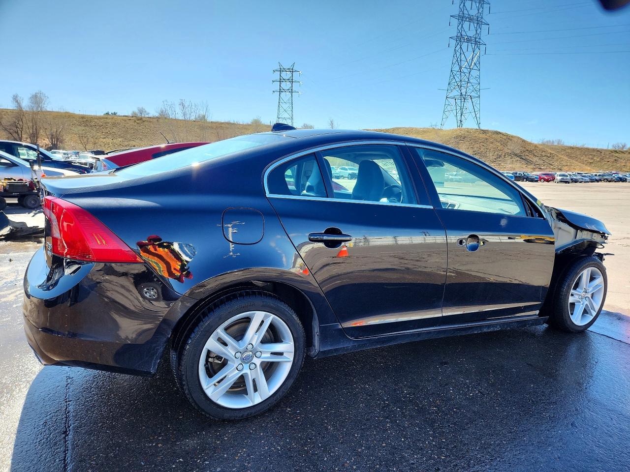 2015 Volvo S60 Premier Brown vin: YV1612TKXF2361680